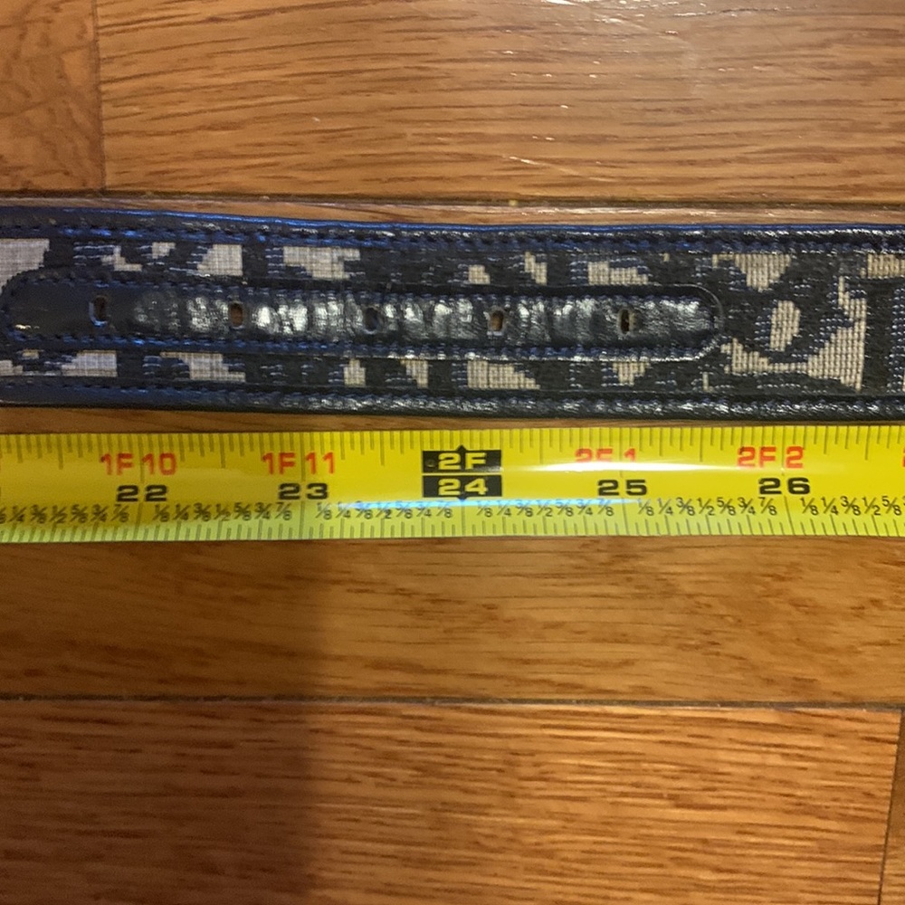 🎉PRICE DROP!!🎉 Authentic Christian Dior vintage belt - Picture 12 of 13